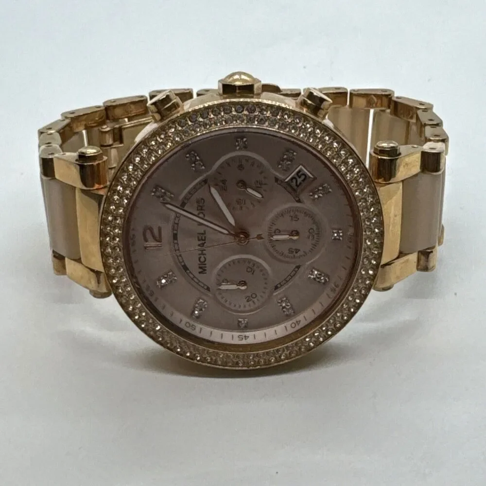 Michael Kors Parker MK5896 Women Rose Gold Analog Dial Quartz Wrist Watch JNA390